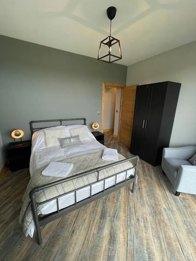 Three-Winds-Guesthouse South Crosland 0*,  Великобритания